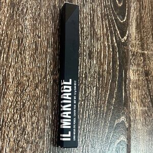 IL MAKIAGE Bold Black Eyeliner